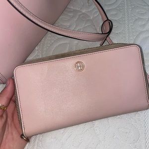 TORY BURCH PINK CONTINENTAL WALLET